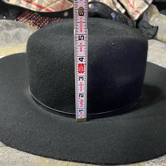 Old Navy Hat - Picture 3 of 7